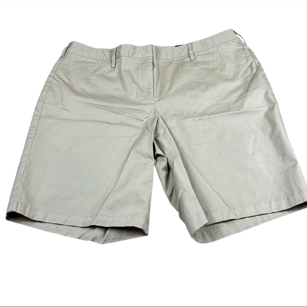 Lands’ End Tan Khaki Chino Shorts Midrise 12” Inseam NWT - Size 20W